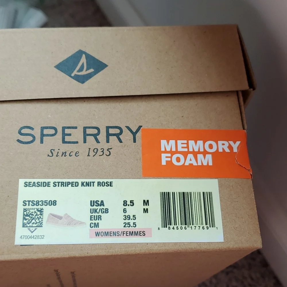 NIB Sperry Top-Sider Seaside Knit Sneaker